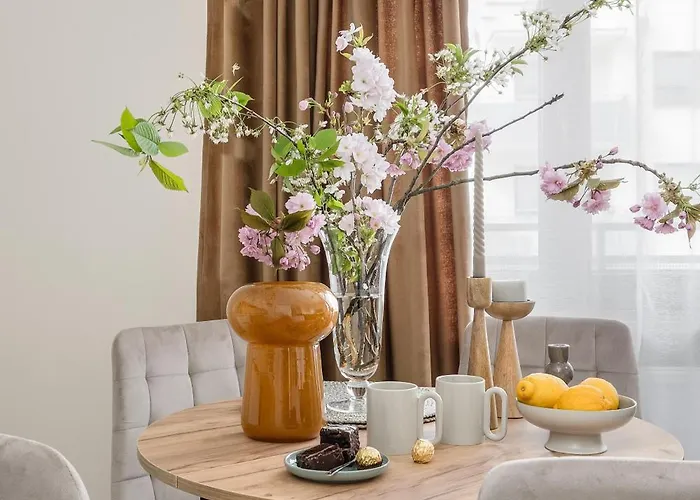 Ts Gold New Town Apartment & Free Private Parking