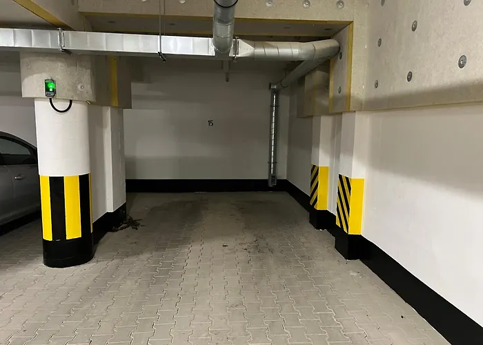 Ts Gold New Town Apartment & Free Private Parking