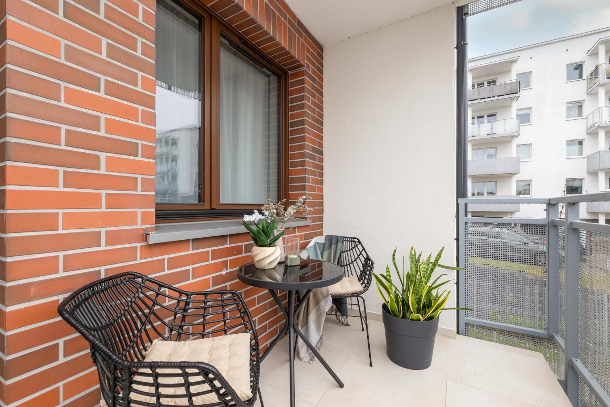 Ts Gold New Town & Free Private Parking Apartment